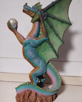 Statuetta drago con sfera per acquario - H 30 cm 