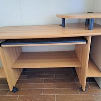 Scrivania ufficio in legno