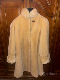 Pelliccia agnello autentica