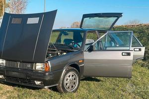 Pezzi di ricambio originali per lancia delta Lx 