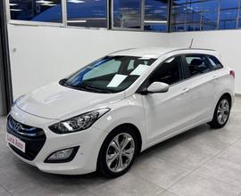 HYUNDAI i30 1.6 CRDi Style SW Aut. *UNICO PROPRI