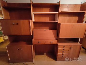 LIBRERIA MODULARE VINTAGE IN LEGNO