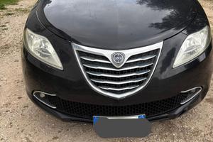 Lancia Ypsilon 1.2 ecochic GPL nera