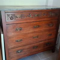 Como' antico in legno e piano di marmo