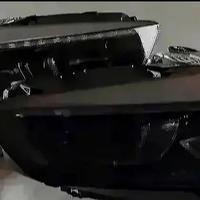 BMW 1 F40 Fari Adaptive LED Shadow Line