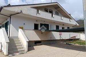 PORZIONE DI BIFAMILIARE A ALATRI