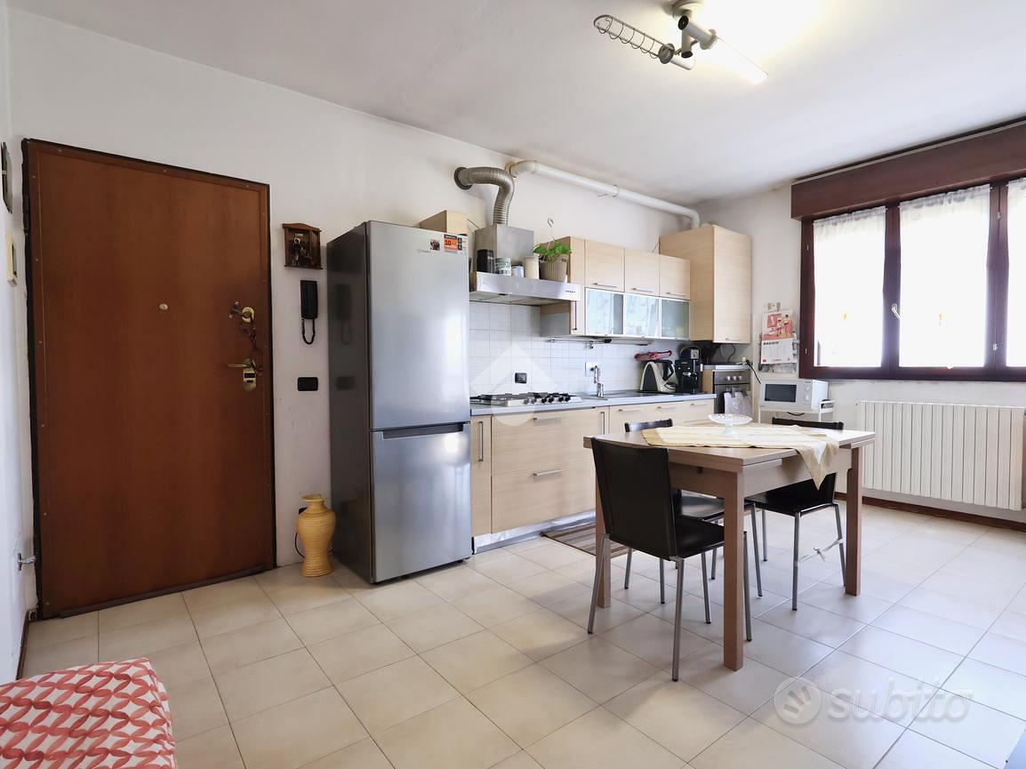 Appartamento – RE - Vista 3