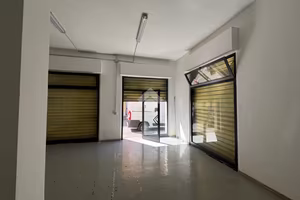 NEGOZIO A LA SPEZIA