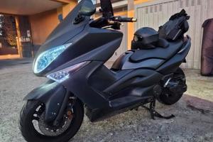 Scooter T-Max 500