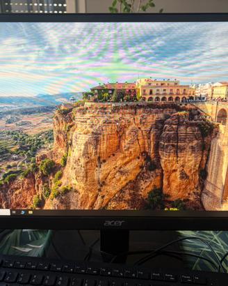 Computer fisso hp con monitor- postazione completa