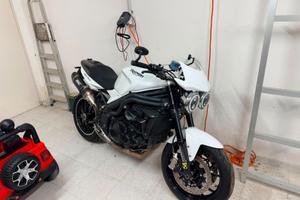 Triumph Speed Triple 2008
