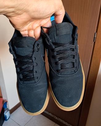 Nike SB Charge Canvas nere taglia 44