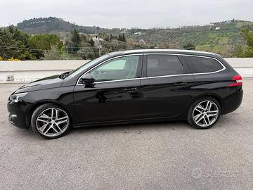 Peugeot 308 station wagon 1.6 Blue HDi