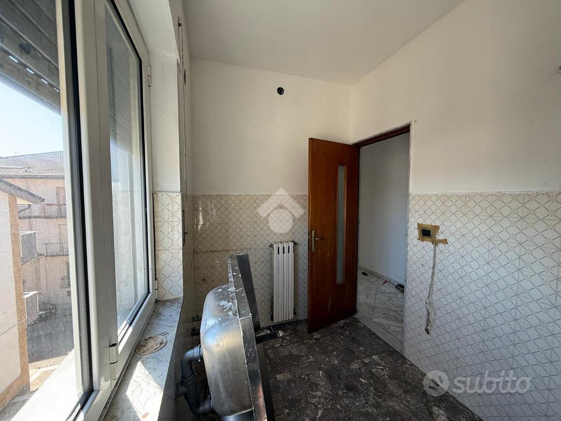 3 LOCALI A SANTERAMO IN COLLE - View 4