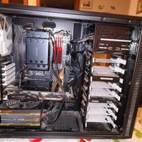 Computer desktop per gioco e grafica