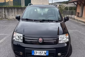 Fiat Panda 1.3 MJT 16V DPF 4x4 Climbing