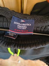 Tuta nera nuova unisex