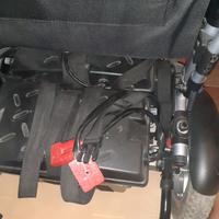 sedia a rotelle elettrica 