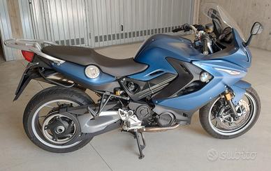 Moto BMW F800GT