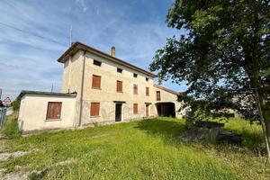 CASA INDIPENDENTE A AZZANO DECIMO