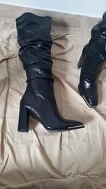 stivali al ginocchio