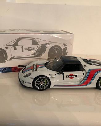 Porsche 918 Martini racing - Minichamps 1:18