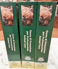 n. 3 Volumi Corso di formazione per professionista