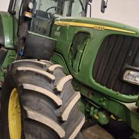 Trattore JHON DEERE