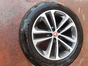 Cerchi  e pneumatici   Jaguar  F-Pace 19