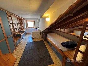 Attico / Mansarda di 42 m² con 1 locale a Trieste