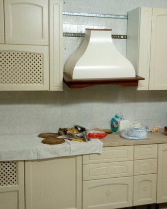 Expo' cucina comp. bicolore mod, carmen beige ango