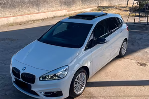 Bmw 218d luxury