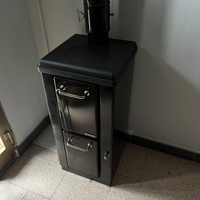 Stufa a legna NORDICA