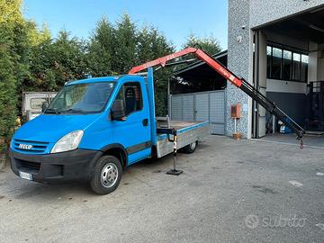 Iveco Daily 35 Cassone Fisso + Gru Fassi F28