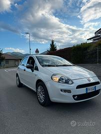 Fiat grande punto 1.4 8v gpl di casa