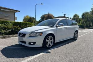Volvo v50 R designe D2
