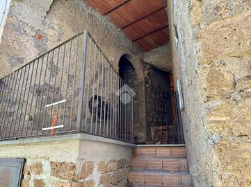 RUSTICO A CAPRAROLA
