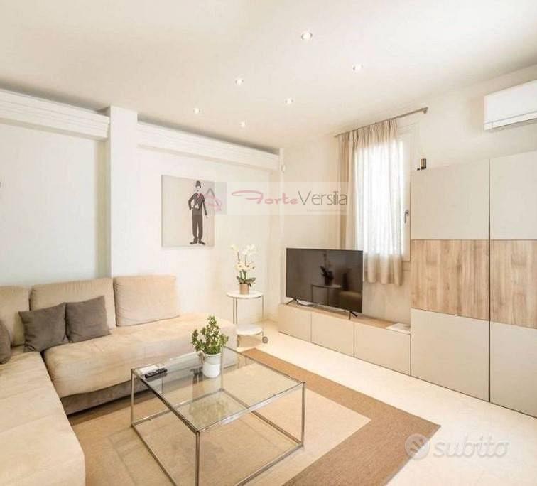 Casa – Forte dei Marmi, Roma Imperiale - Vista 3