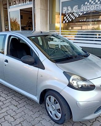 Toyota Aygo 5 Porte Aygo 5p 1.0 Now