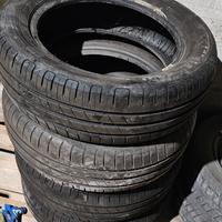 4 gomme 185 60 R15 estive