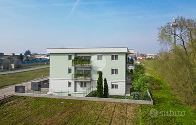 3 LOCALI A SAN GIOVANNI LUPATOTO