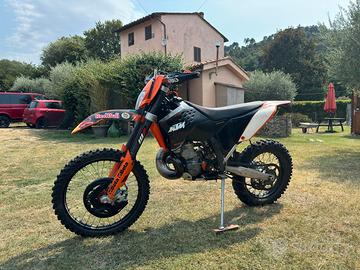 Ktm exc 250 2t del 2008 ( appena rifatto)