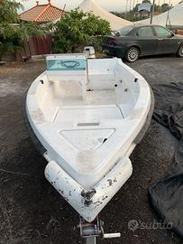 Barca a motore 4m