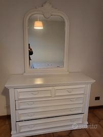 cassettiera e comodino 