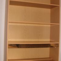 Scrivania con luce, cassetto e libreria 3 ripiani