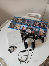 playstation 4 con 2 joystick e giochi