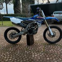 YAMAHA YZF 250 anno 2018