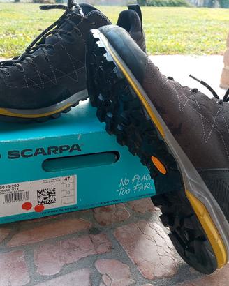 scarpe trekking uomo