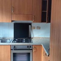 cucina completa di elettrodomestici 