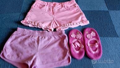 Completo pantaloncini e pantofole per bambini di 7